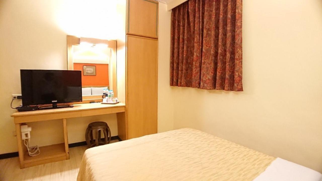 Yes Hotel Csiaji Kültér fotó